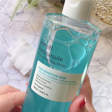 弱酸性 ナイアシンアミド ミセラークレンジングウォーター/COSRX/クレンジングウォーターを使ったクチコミ(2枚目)