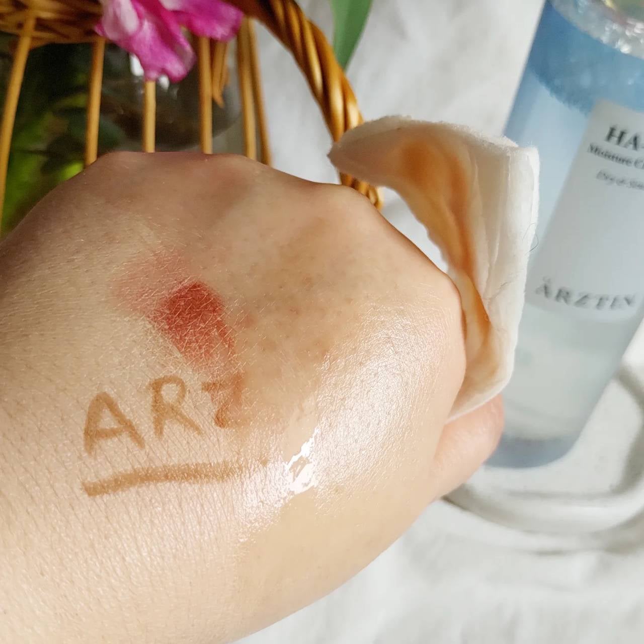 ヒアセラ モイスチャークレンジングウォーター/エルツティン/クレンジングウォーターを使ったクチコミ(3枚目)