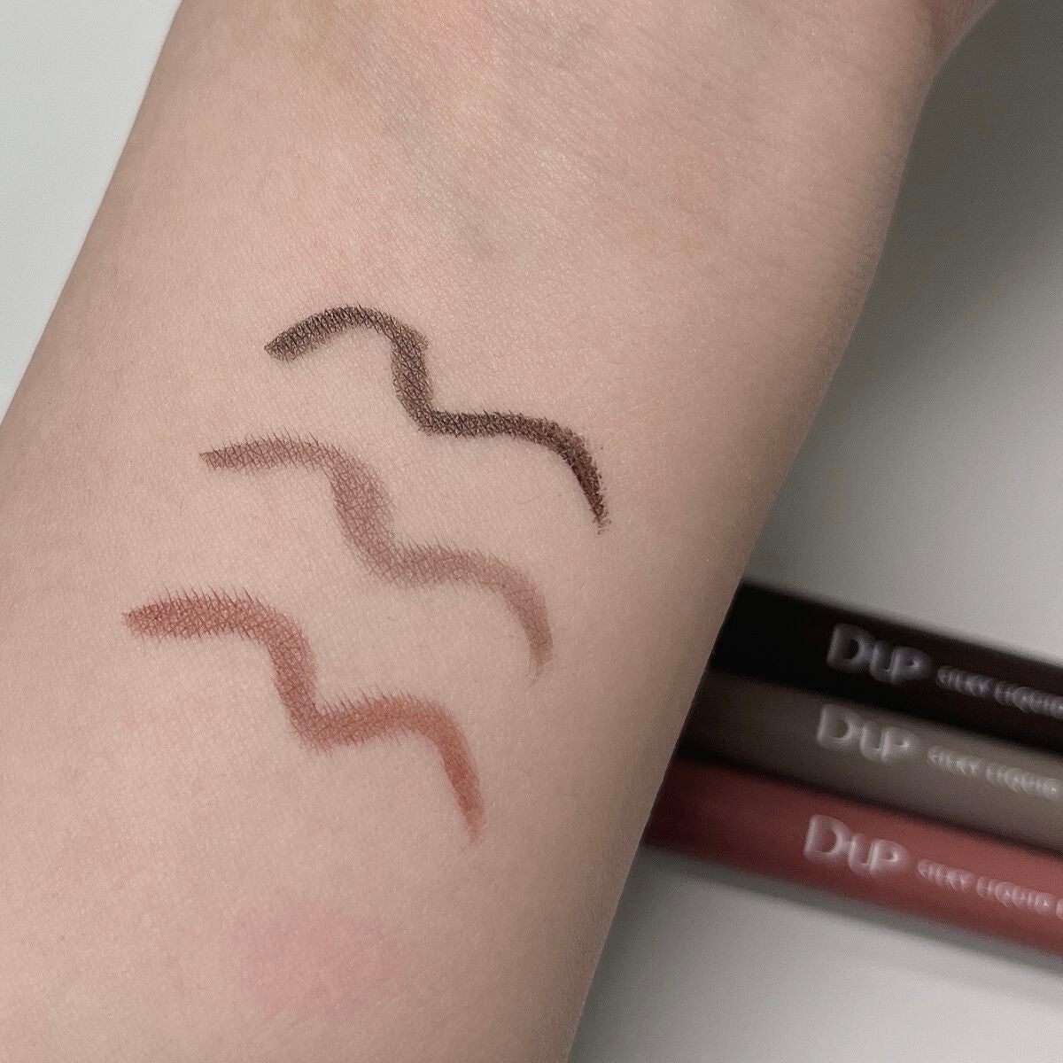 シルキーリキッドアイライナーWP/D-UP/リキッドアイライナーを使ったクチコミ(2枚目)