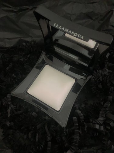 beyond powder/Illamasqua/パウダーハイライトを使ったクチコミ（1枚目）