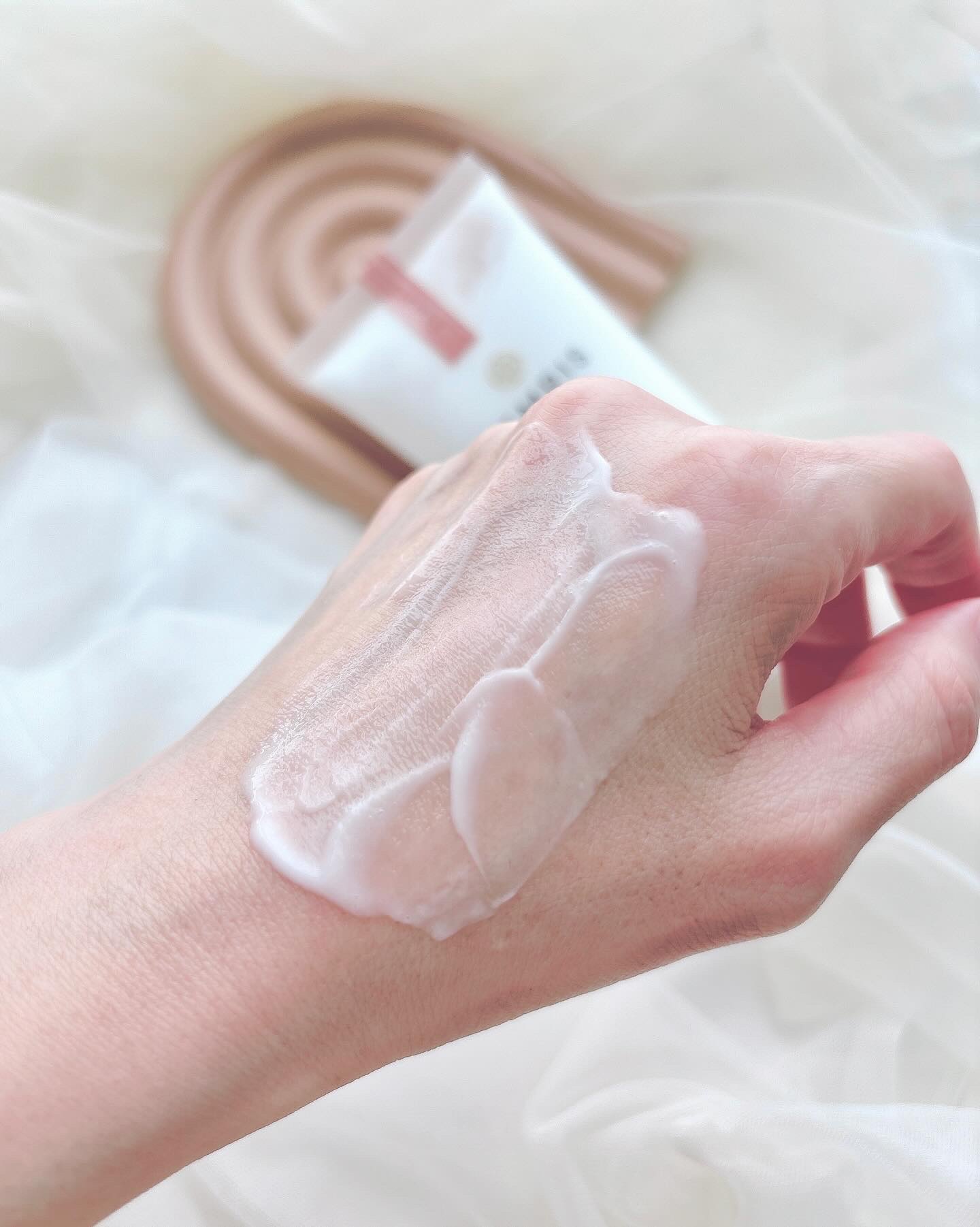 オイルinリラクシングクリーム/REMRIS/ボディクリームを使ったクチコミ（3枚目）