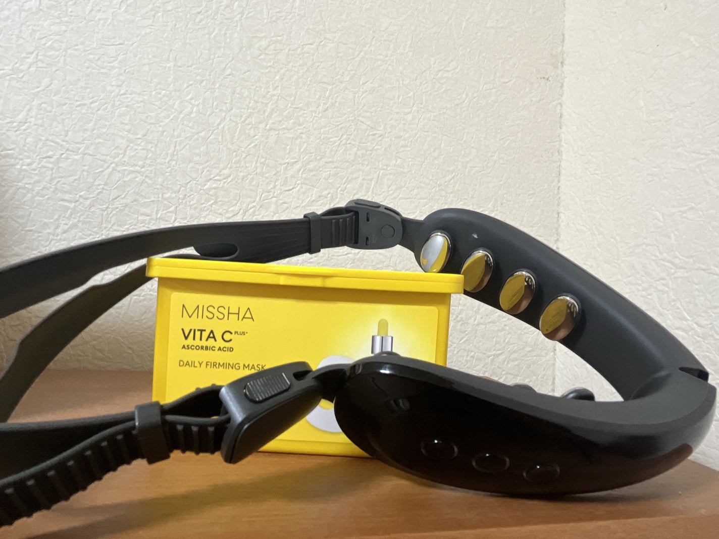 NICOBELT(ニコベルト)/VONMIE/美顔器・マッサージを使ったクチコミ(1枚目)