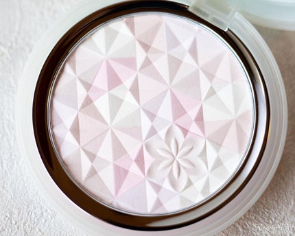 AQ オーラ リフレクター/DECORTÉ/プレストパウダーを使ったクチコミ(1枚目)