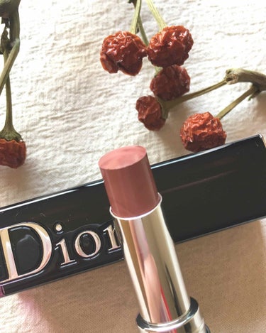 ディオール アディクト ラッカー スティック 552 サンライズ（生産終了）/Dior/口紅を使ったクチコミ（2枚目）