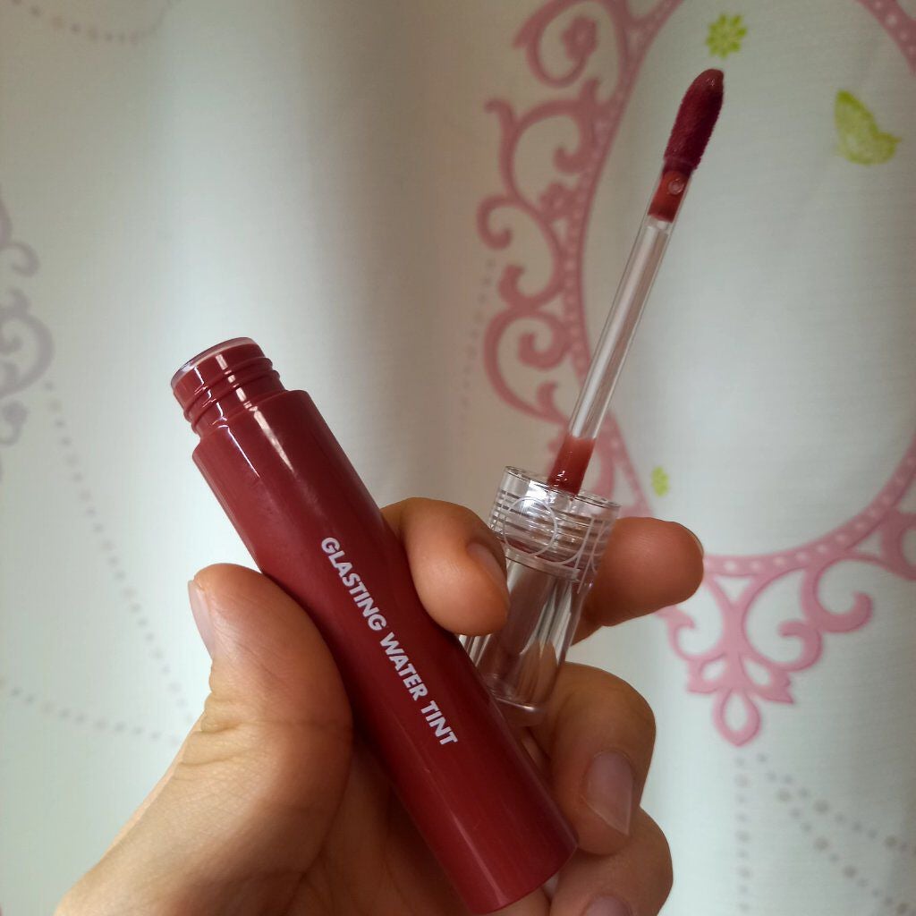 グラスティングウォーターティント/rom&nd/リップティントを使ったクチコミ(1枚目)