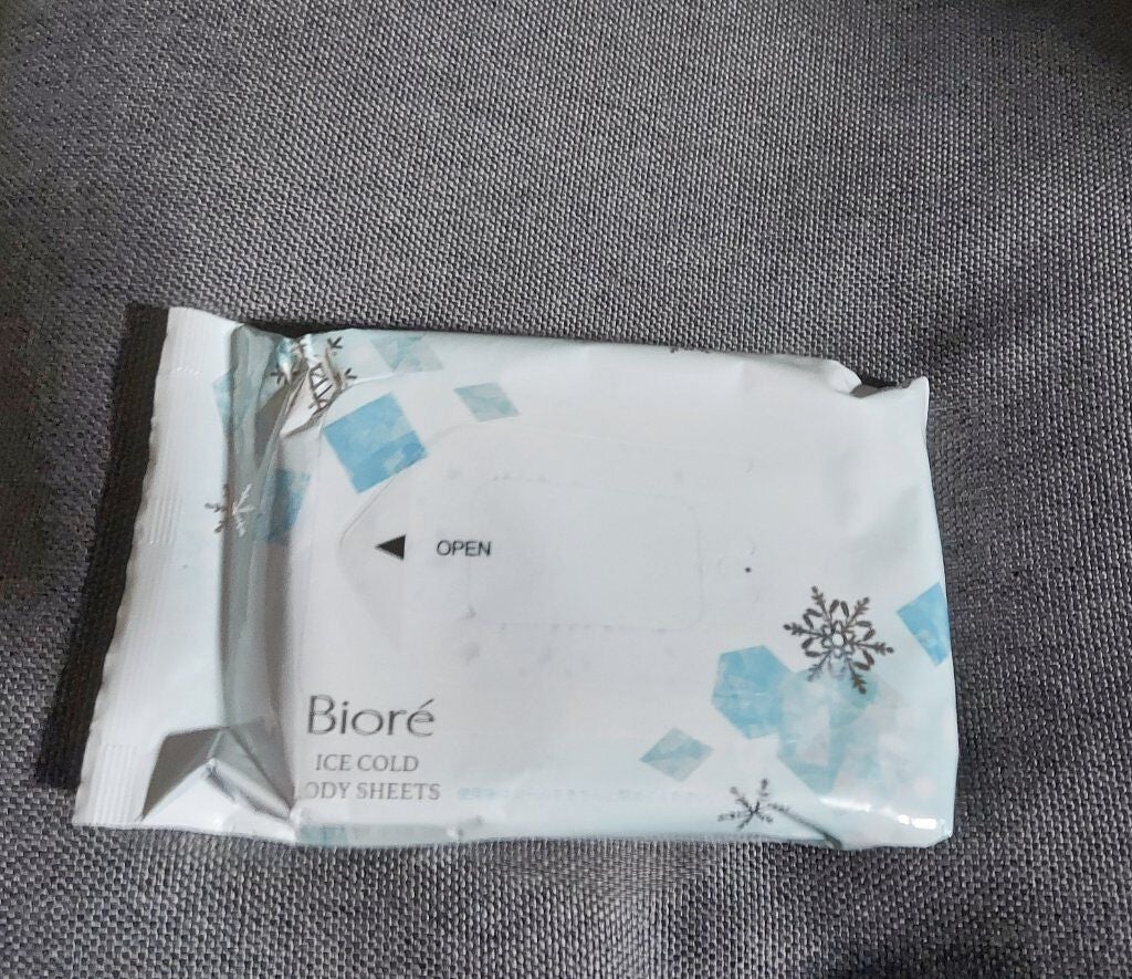 冷シート 無香性/ビオレ/ボディシートを使ったクチコミ(2枚目)