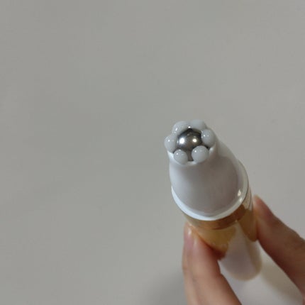 V9ビタミンアンプルロールオンアイクリームクリア/JMsolution/アイケア・アイクリームを使ったクチコミ(2枚目)