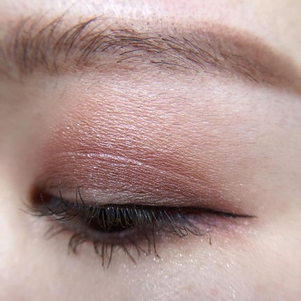 あゆみ on LIPS 「・\#todaysmake/・アイシャドウ☑@cledepea..」(4枚目)