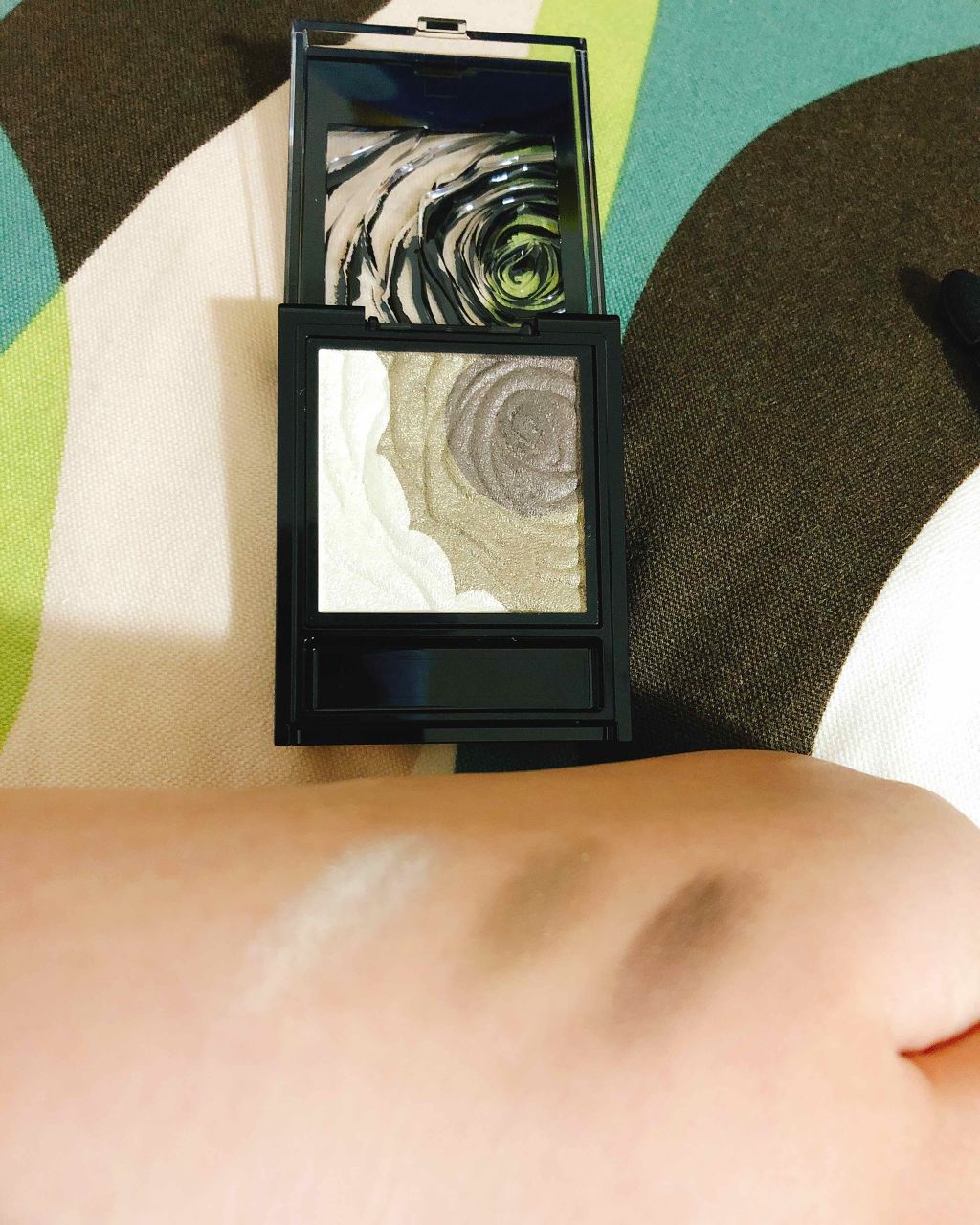 ダークローズシャドウ/KATE/アイシャドウパレットを使ったクチコミ(3枚目)