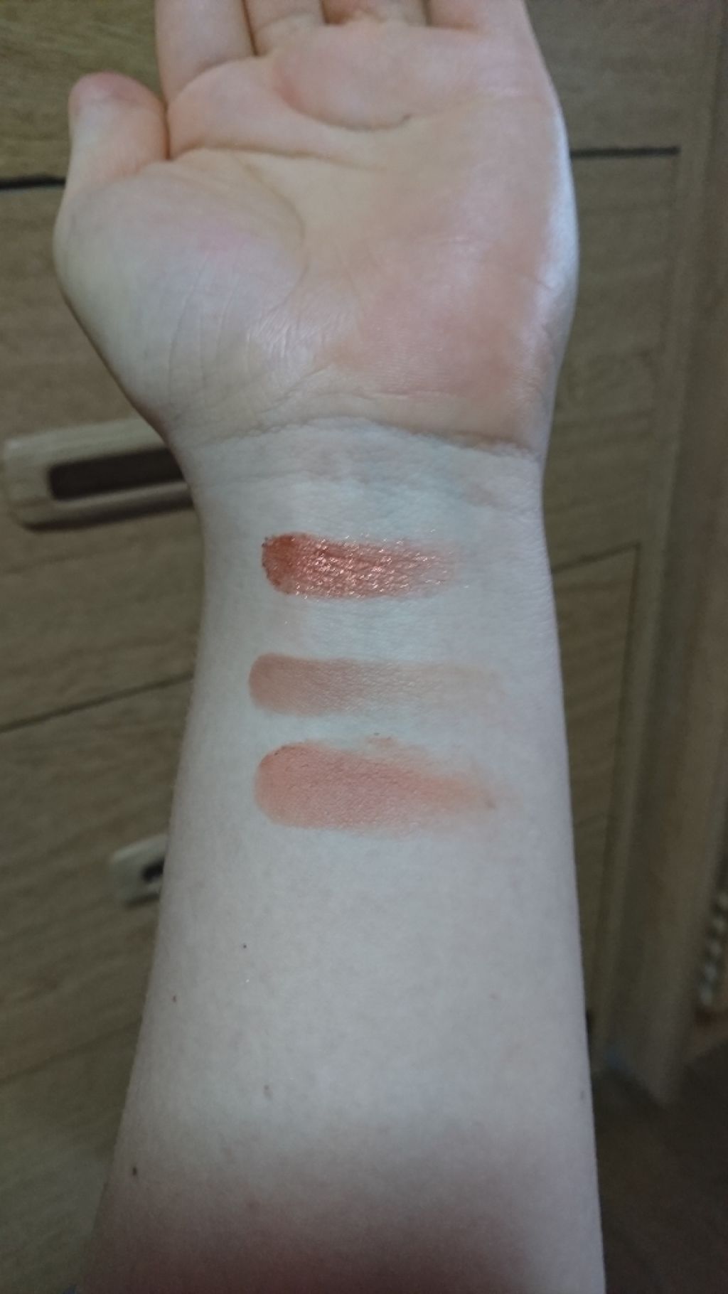 ルックアット マイアイジュエル/ETUDE/単色アイシャドウを使ったクチコミ(2枚目)