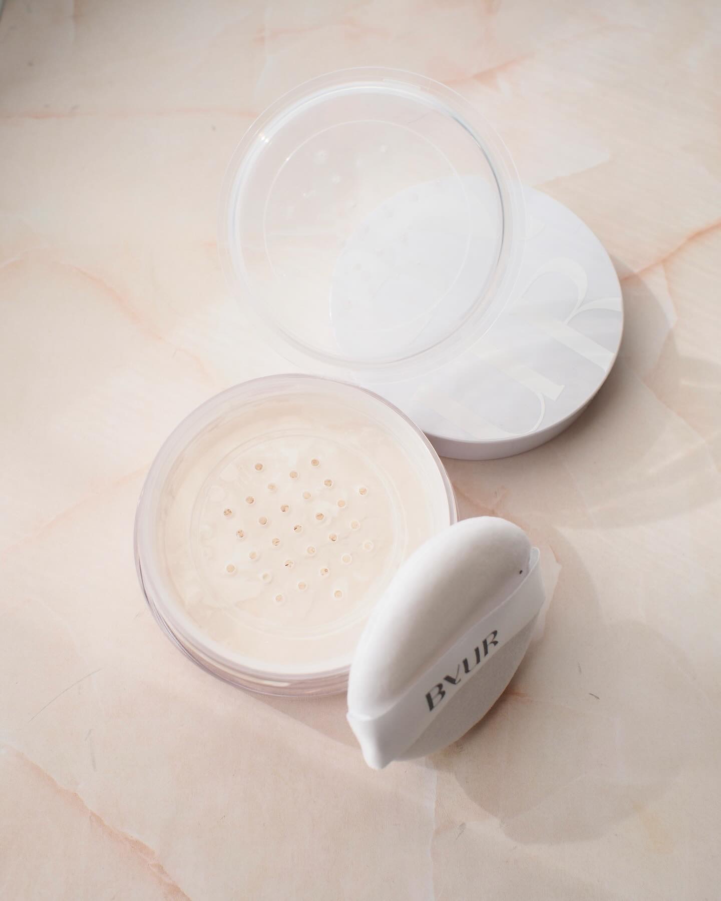 セラムフィット ボリューミング グロースティック/ByUR/ジェル・クリームチークを使ったクチコミ（2枚目）