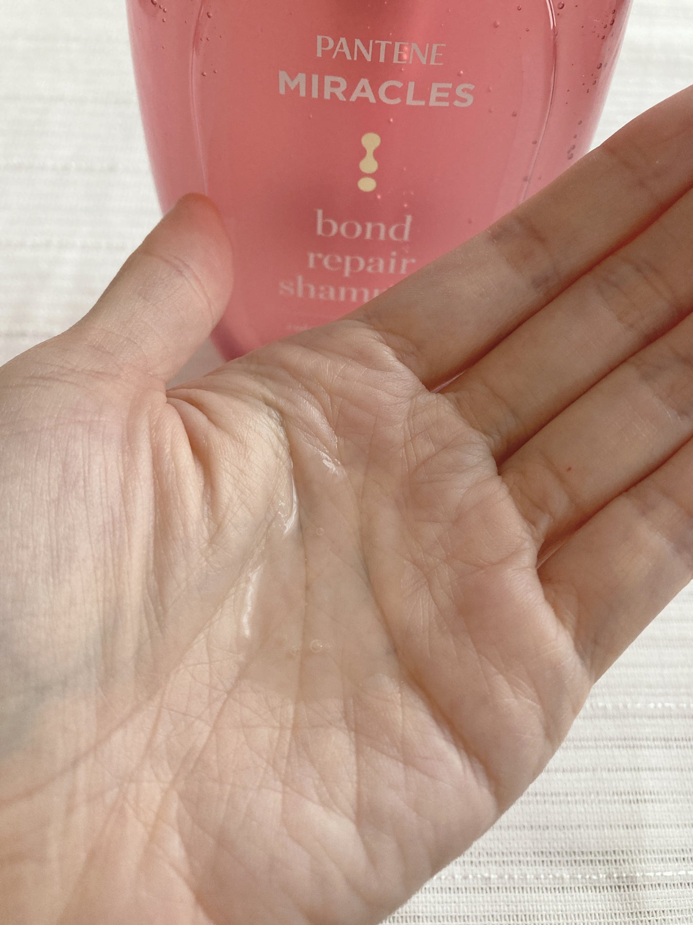 ボンド リペア (カラーシャイン & リペア) シャンプー & トリートメント/パンテーン/市販シャンプーを使ったクチコミ(4枚目)