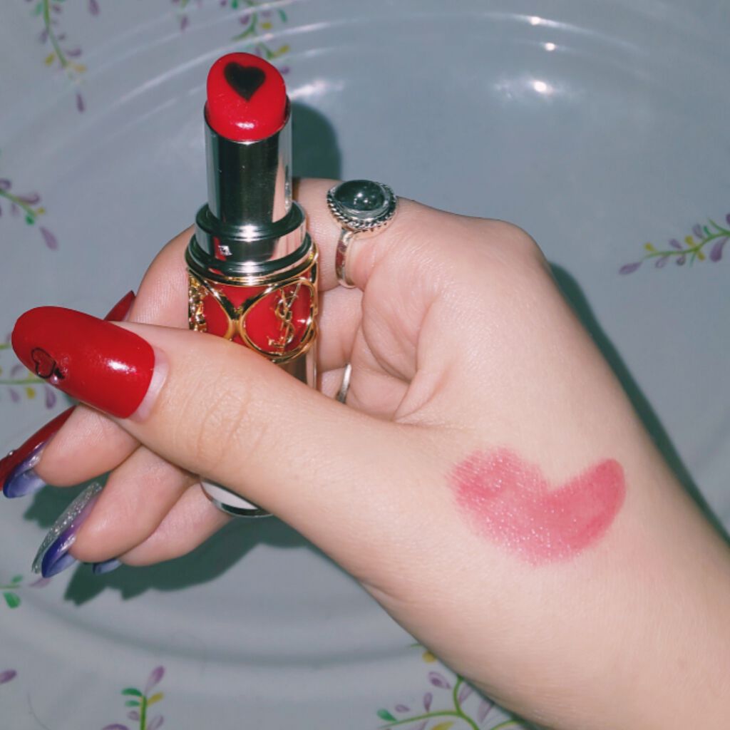 ヴォリュプテ プランプインカラー/YVES SAINT LAURENT BEAUTE/口紅を使ったクチコミ(1枚目)