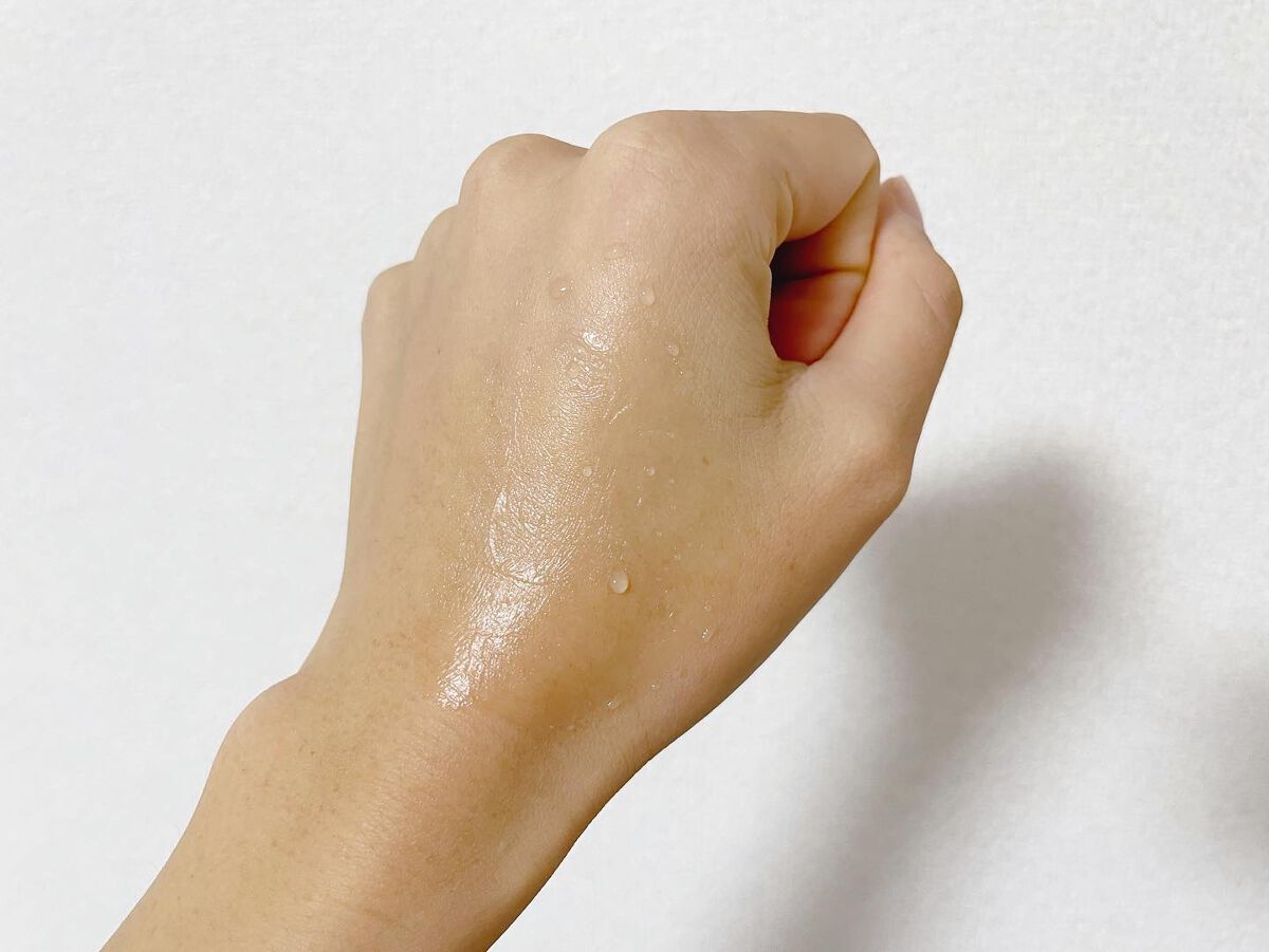 パフュームウォータリーハンドクリーム/AK/ハンドクリームを使ったクチコミ(3枚目)