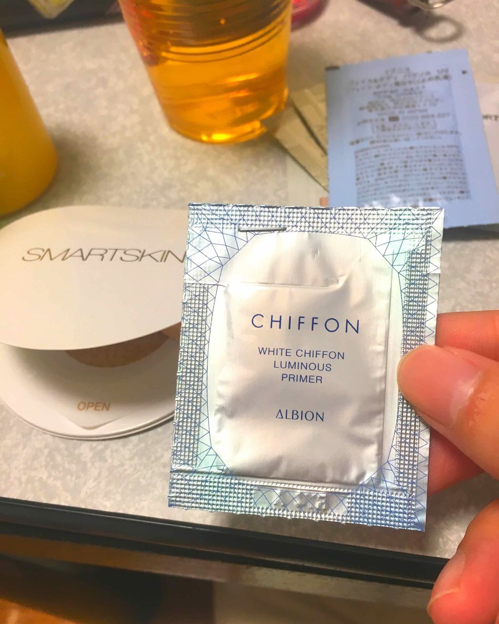 アルビオン　ホワイトシフォン ルミナス　060サンプル品未使用　定形外込み | アルビオン スノー ホワイト シフォン 全6色 SPF25・PA++ 10g