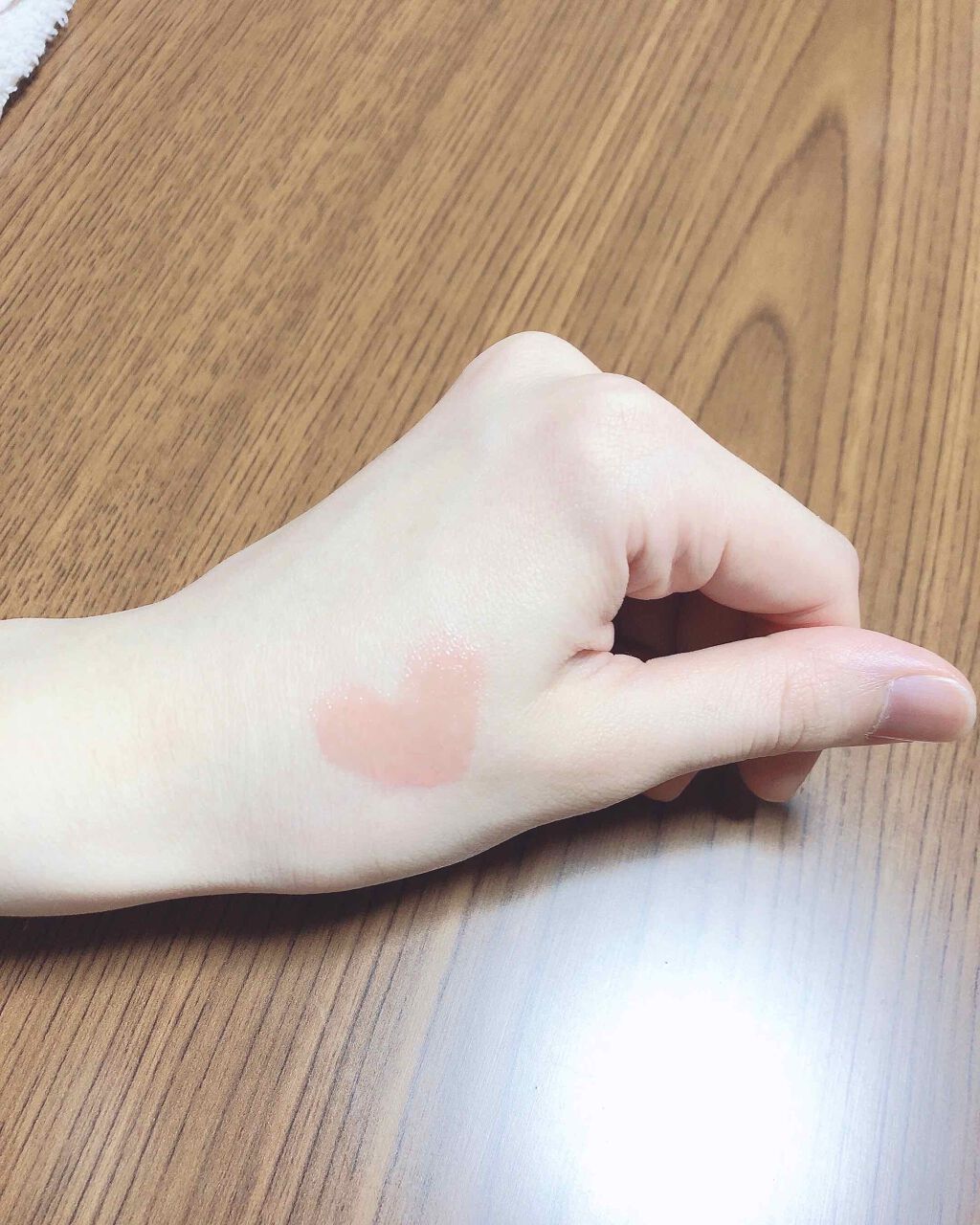 モイストピュアカラーリップ/ニベア/リップクリームを使ったクチコミ（3枚目）