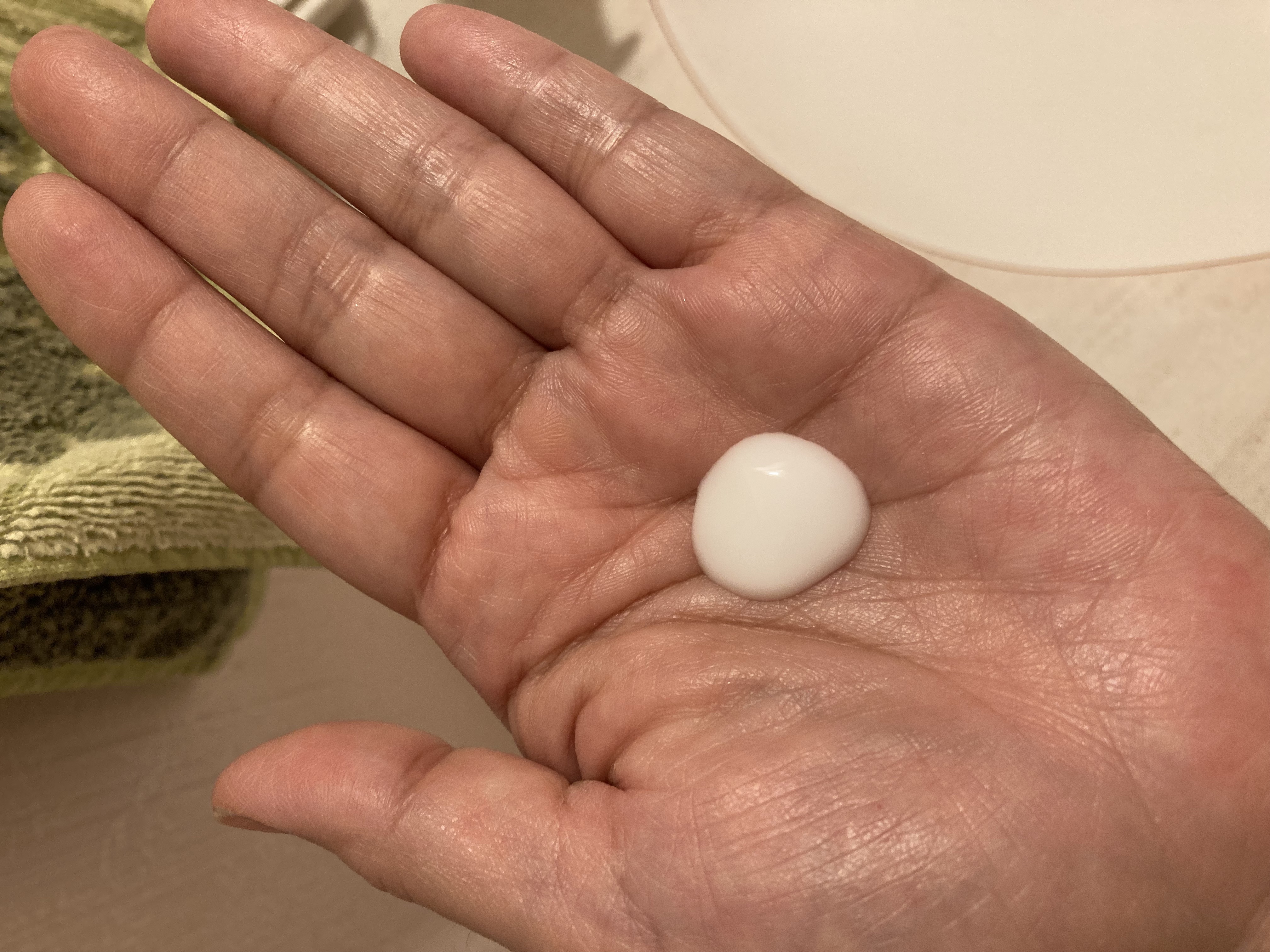 ジェントルリペア＆モイストチャージ 美容液ヘアミルク ミモザの香り/エイトザタラソ/ヘアミルクを使ったクチコミ（2枚目）