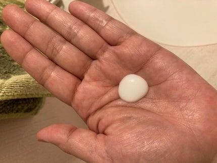 ジェントルリペア&モイストチャージ 美容液ヘアミルク ミモザの香り/エイトザタラソ/ヘアミルクを使ったクチコミ(2枚目)