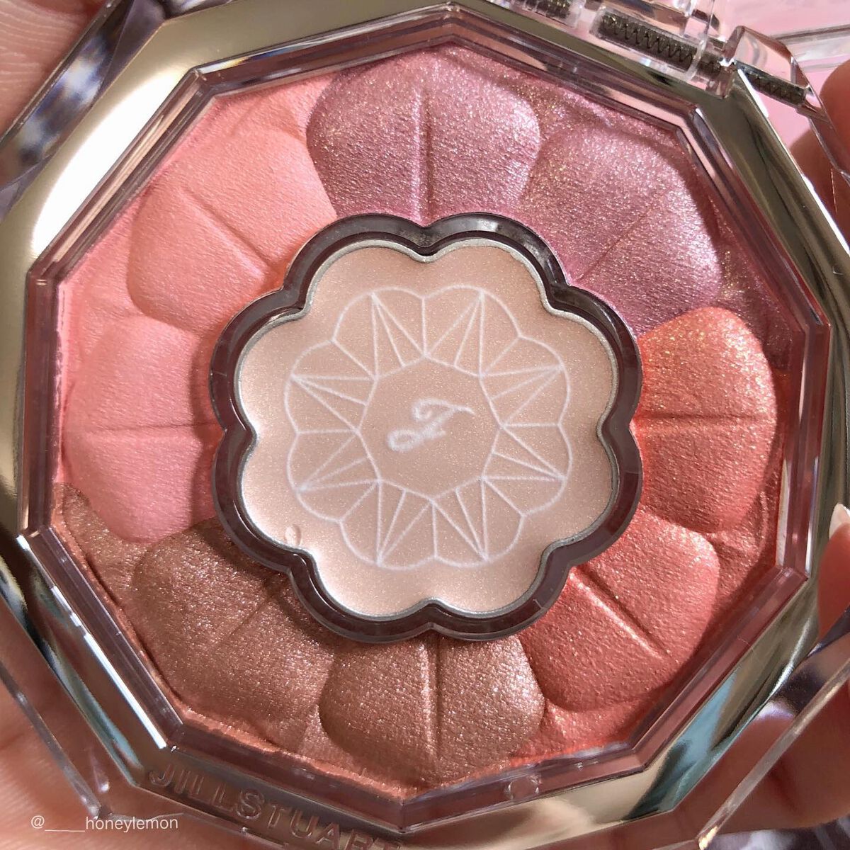 ジルスチュアート ブルームクチュール アイズ/JILL STUART/アイシャドウパレットを使ったクチコミ(2枚目)