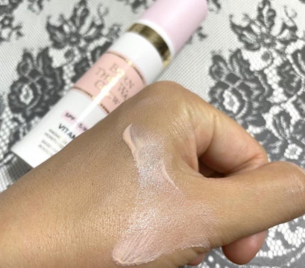 ボーン ディス ウェイ グロウ モイスチュアライジング メイクアップ プライマー/Too Faced/化粧下地を使ったクチコミ(3枚目)