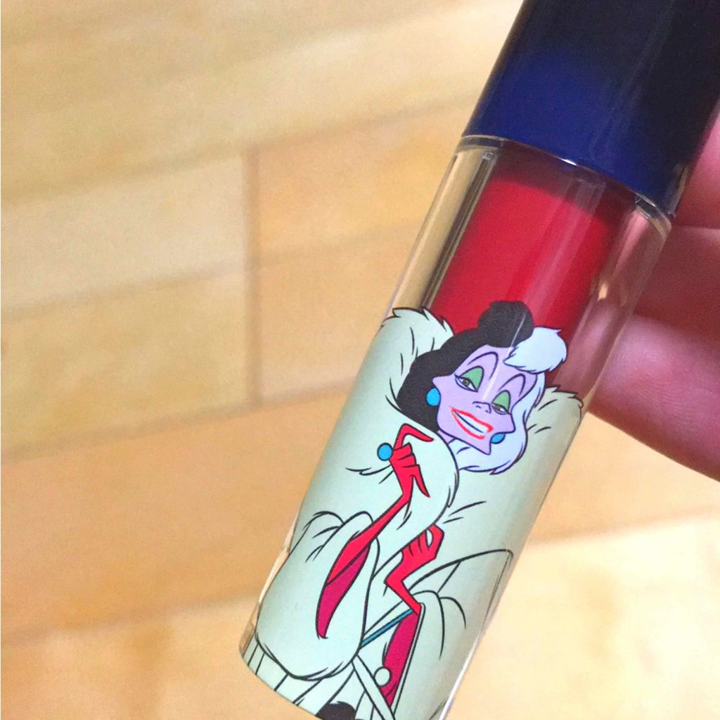 しょぴ on LIPS 「クロエラのリップは発色がめちゃめちゃ良きです!クッションファン..」(3枚目)