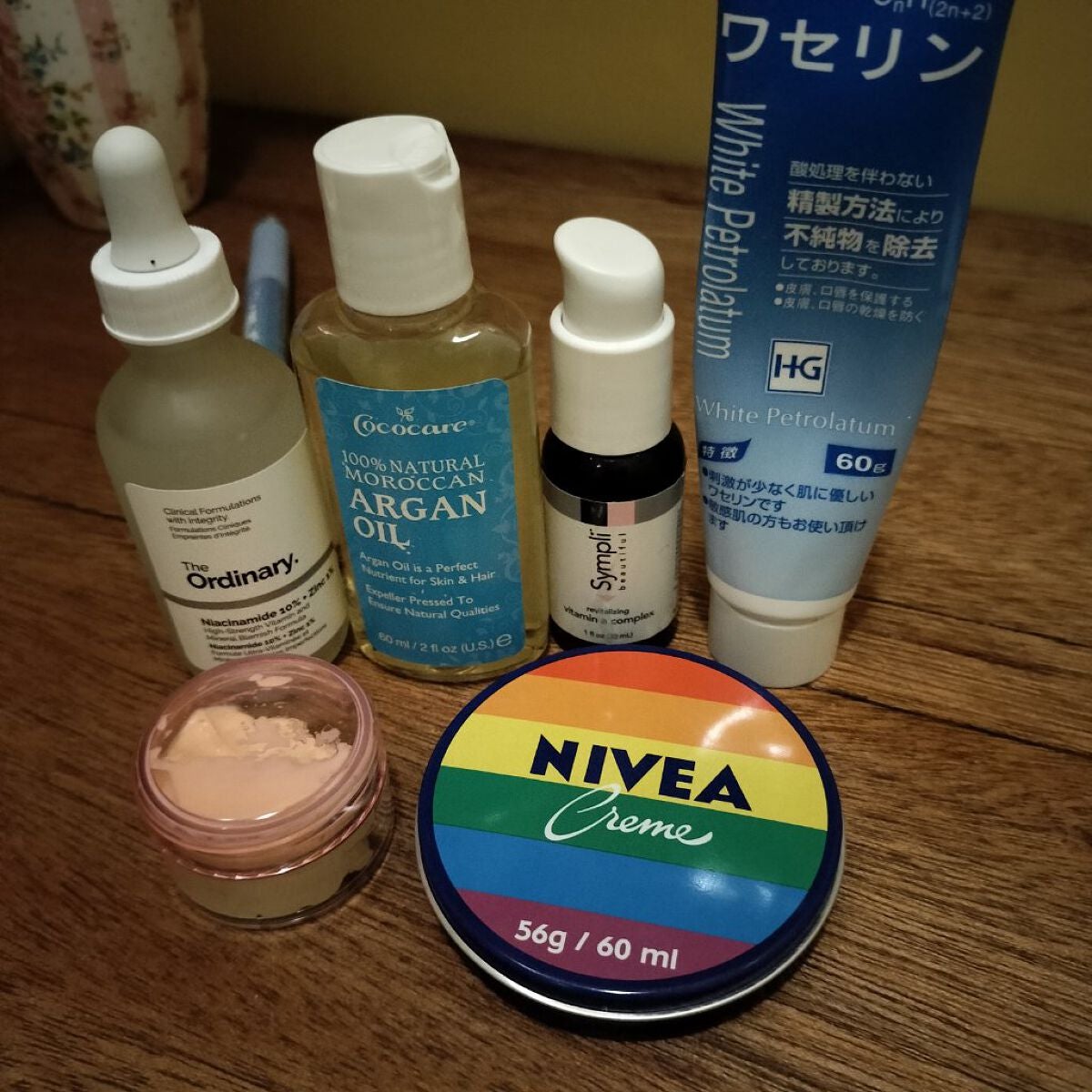 miina@汚肌工事録⚠️ on LIPS 「10/15の#汚肌工事録きょうもおつかれさまです。☕/フライト..」(3枚目)