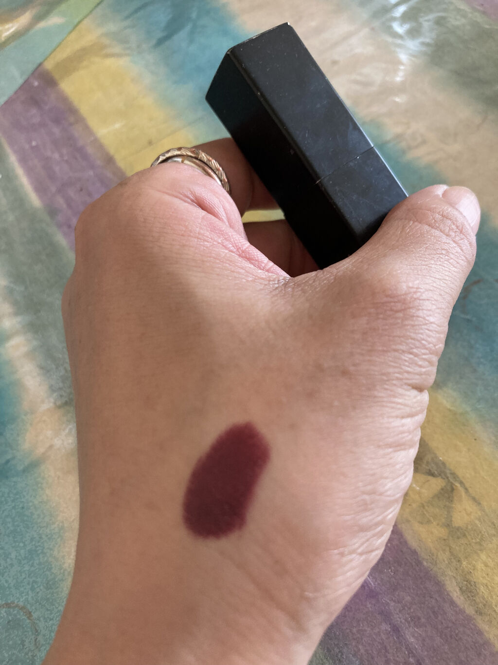 オーデイシャスリップスティック/NARS/口紅を使ったクチコミ（2枚目）