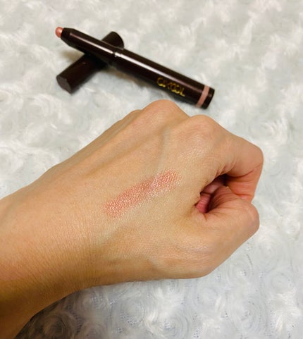 グリームオンフィットシャドウ/excel/スティックアイシャドウを使ったクチコミ(3枚目)