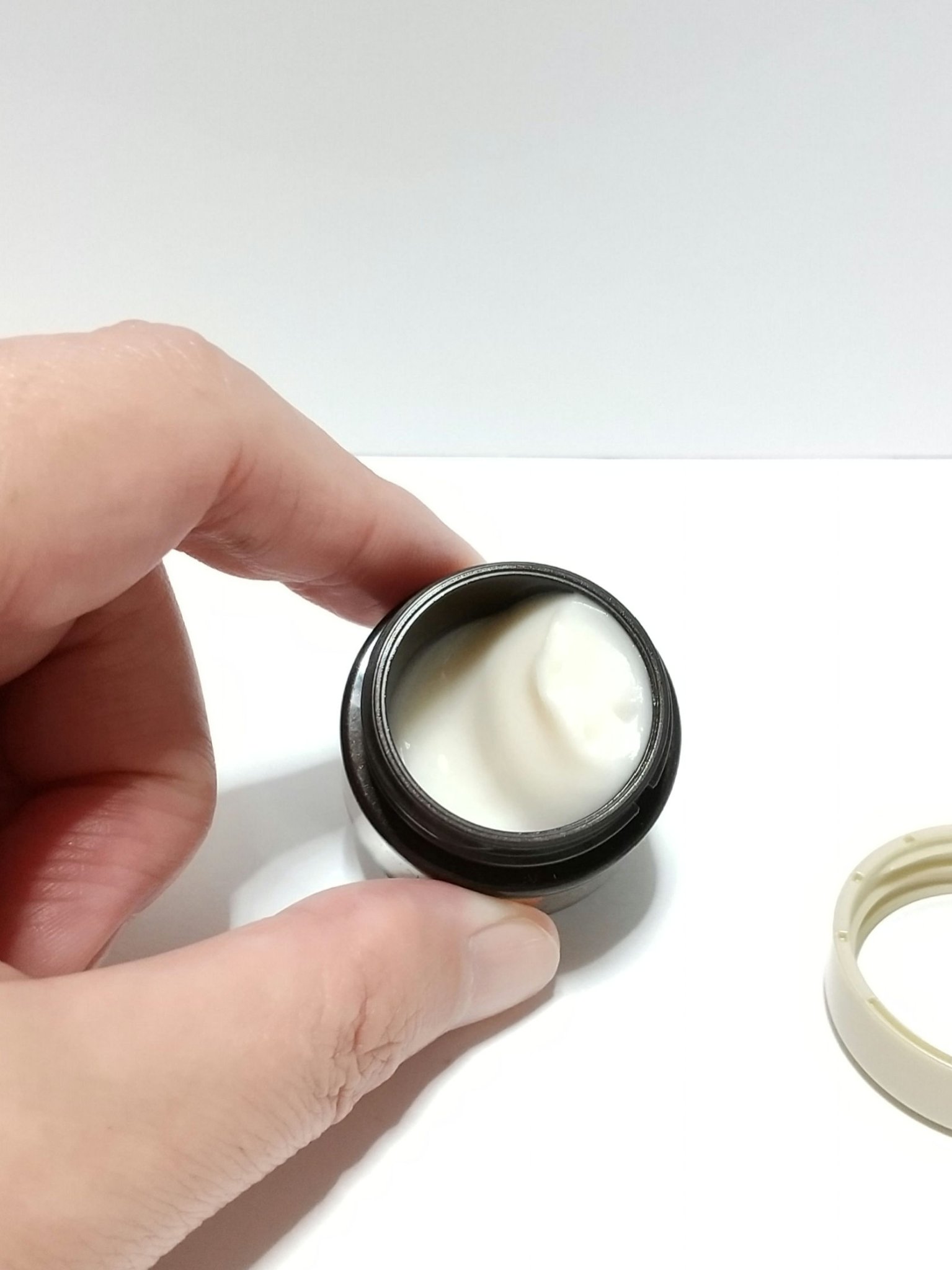 トータルV ファーミングクリーム/エリクシール/フェイスクリームを使ったクチコミ（2枚目）