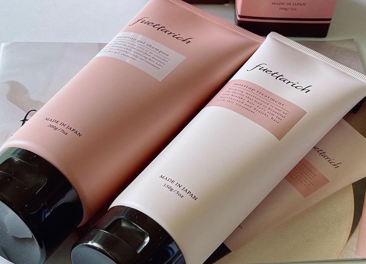 pink_make_id7r on LIPS 「トリートメントは、少し固め?が、最初の印象でした髪につけると、..」(1枚目)