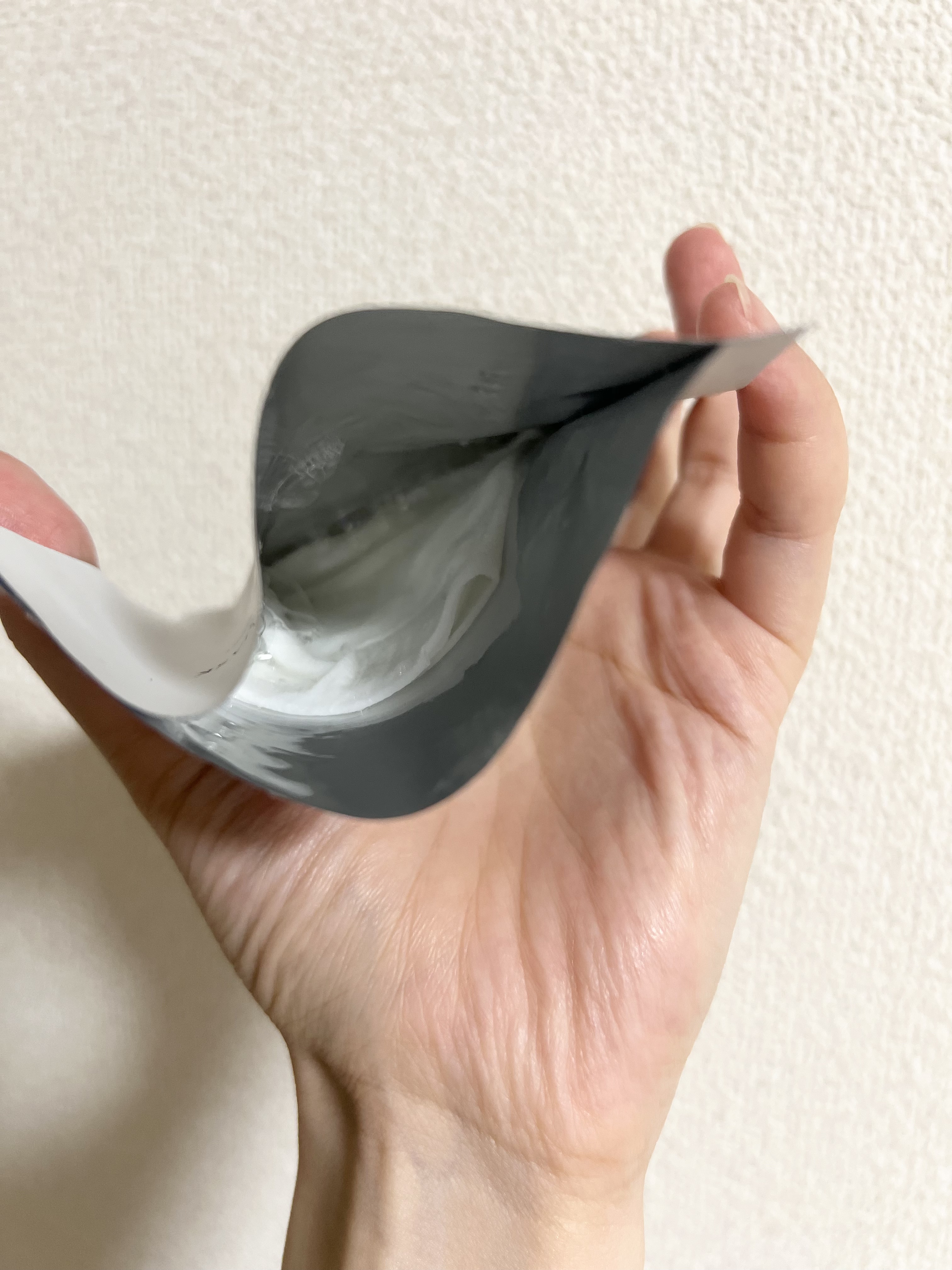 ホワイトトリュフナリシングトリートメントマスク/ダルバ/シートマスク・パックを使ったクチコミ（3枚目）