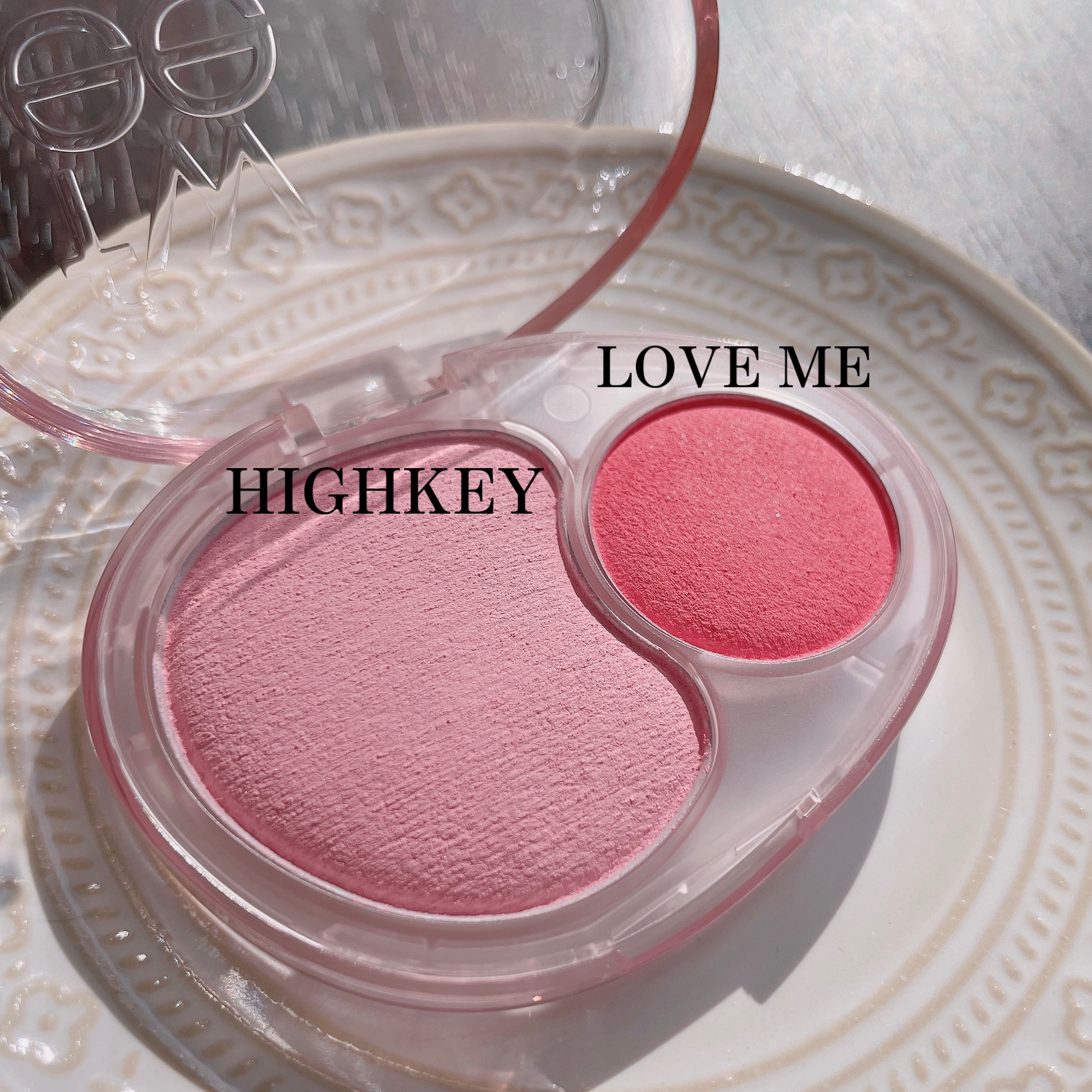 デュアルチークメロウ/fwee/ジェル・クリームチークを使ったクチコミ（2枚目）