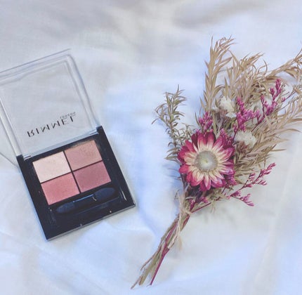 ワンダー エバー アイシャドウ 001 ロージーロマンス/リンメル ロンドン/アイシャドウパレットを使ったクチコミ(1枚目)