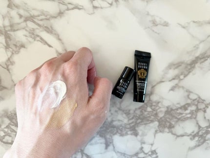 インテンシブ セラム ファンデーション/BOBBI BROWN/リキッドファンデーションを使ったクチコミ(3枚目)