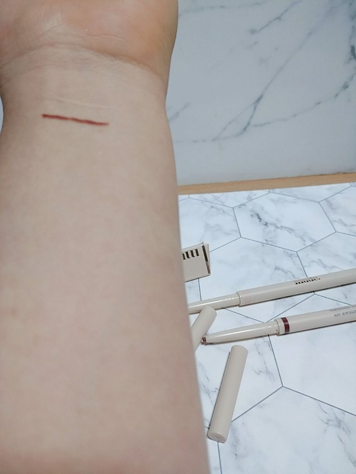 リファインドミーペンシルライナー/mude./ペンシルアイライナーを使ったクチコミ（2枚目）