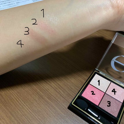 リアルクローズシャドウ/excel/アイシャドウパレットを使ったクチコミ(3枚目)