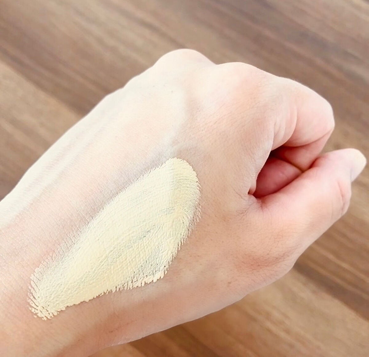 薬用クリアエステヴェール/Macchia Label/リキッドファンデーションを使ったクチコミ(2枚目)