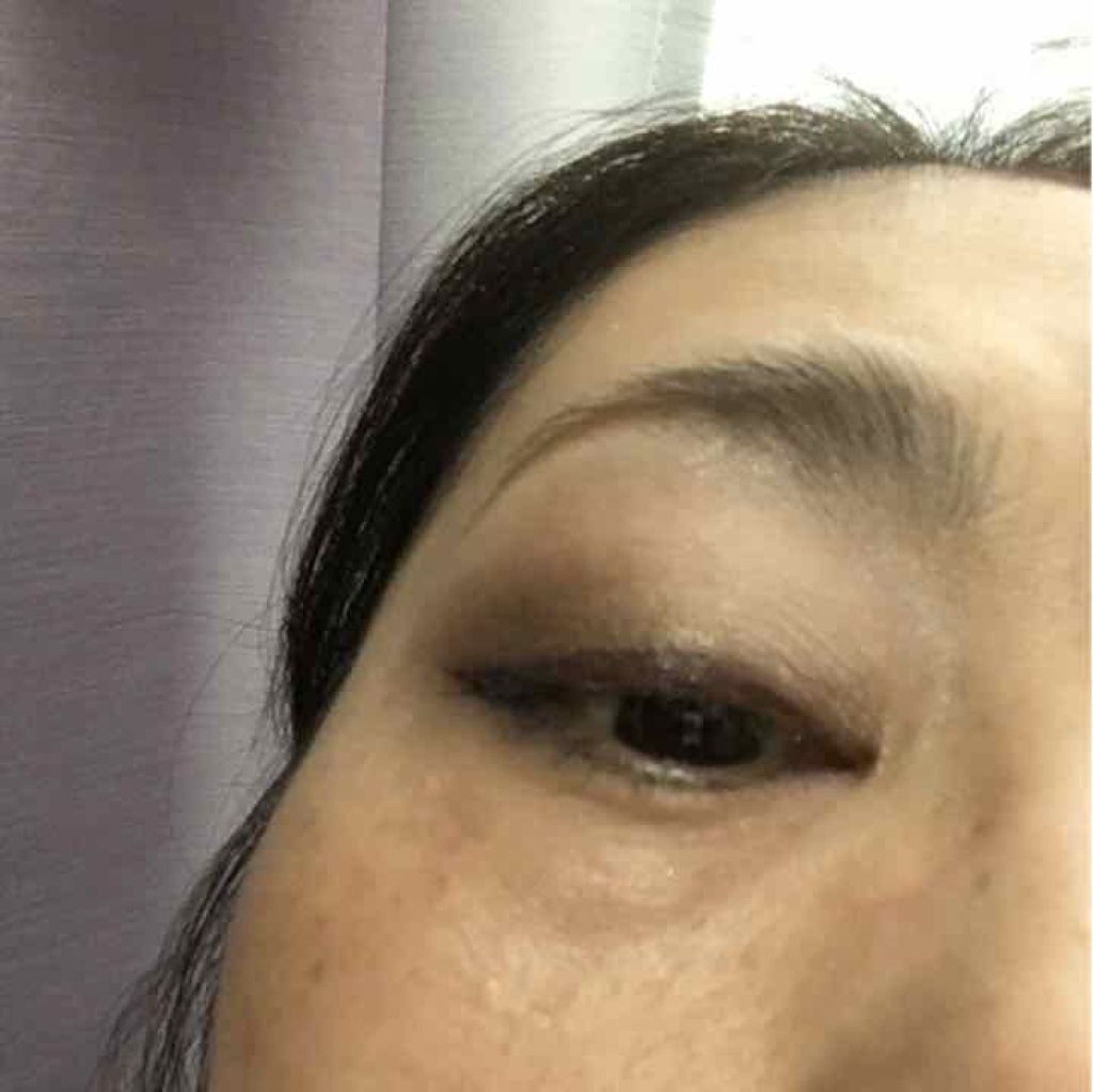 コフレドール 3Dライティングアイズのクチコミ「カネボウ コフレドール の3Dライティングアイズ 03番
です！
グラデーションが作りやすいア.....」（3枚目）