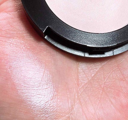 UR GLAM NATURAL POWDER/U R GLAM/プレストパウダーを使ったクチコミ(4枚目)