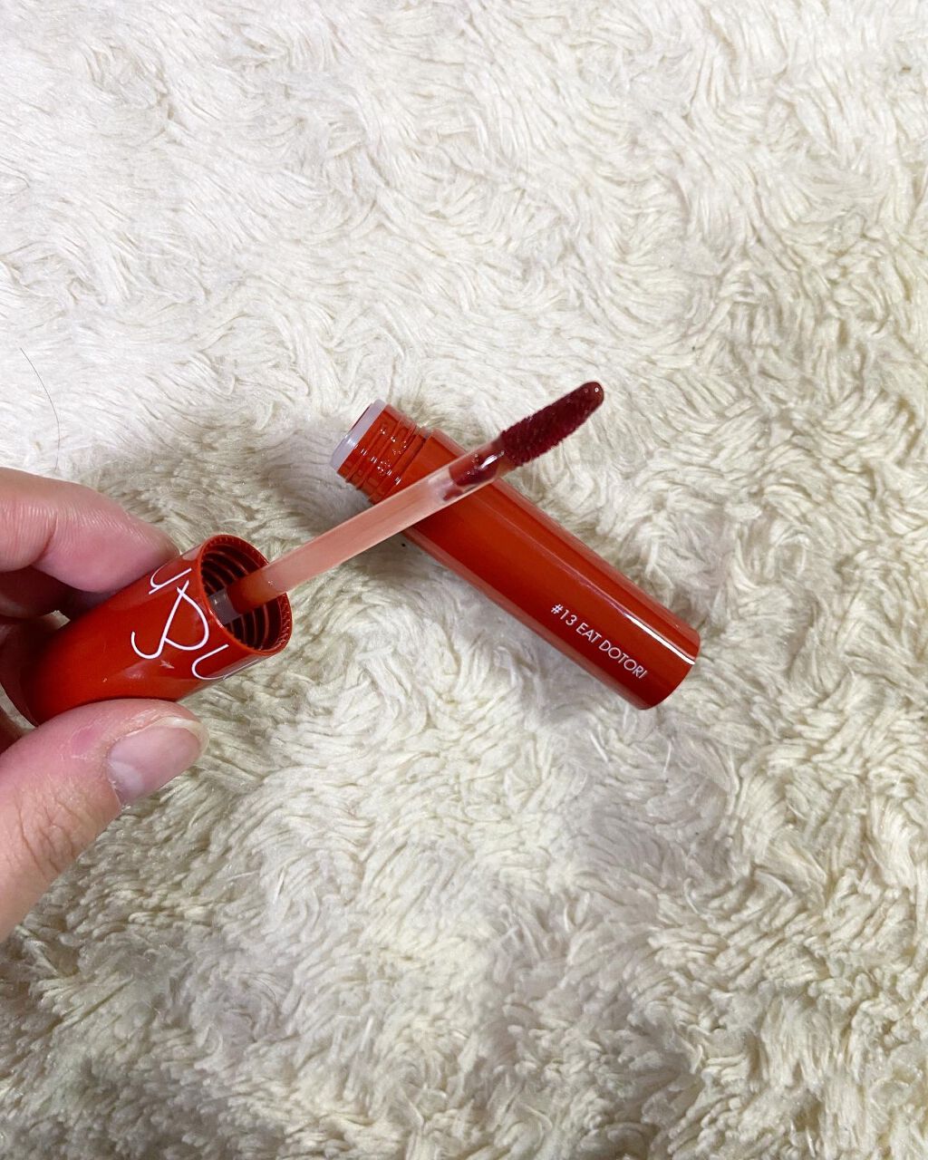 ジューシーラスティングティント/rom&nd/リップティントを使ったクチコミ(2枚目)