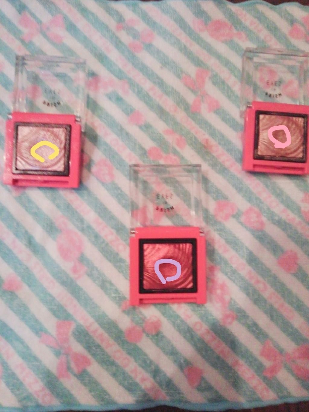 プリズムインアイズ/ETUDE/単色アイシャドウを使ったクチコミ（2枚目）