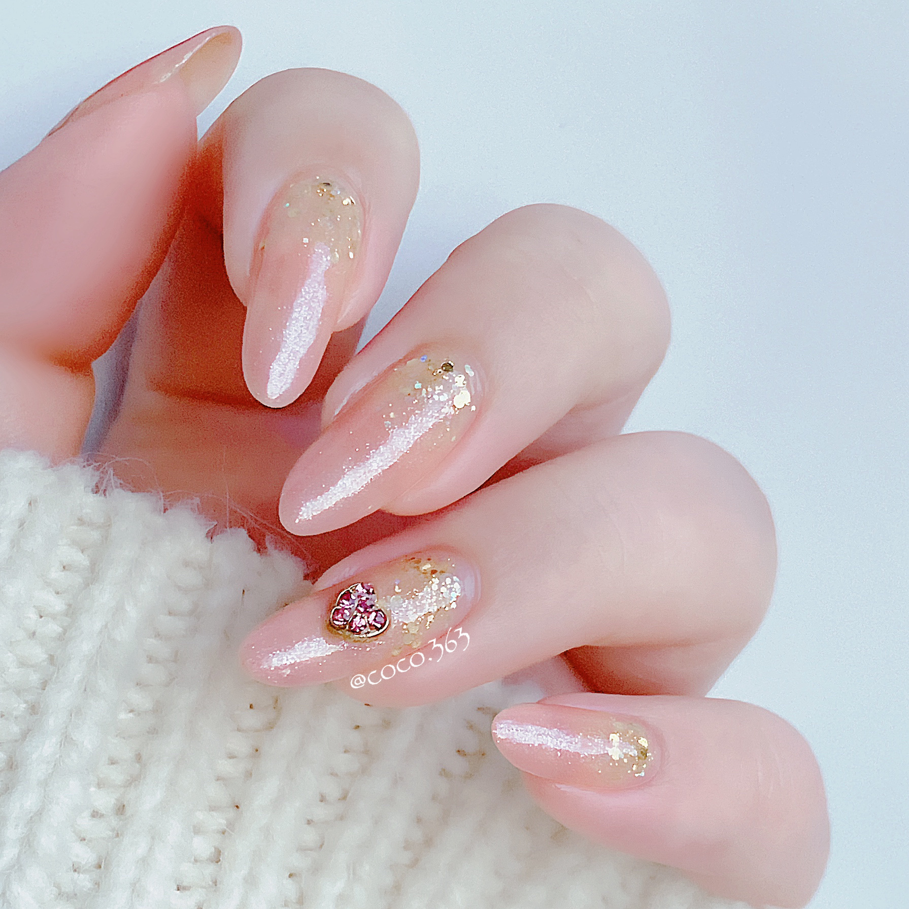 ネイル エナメル 004 ゴールド系ラメ/ちふれ/マニキュアを使ったクチコミ（2枚目）