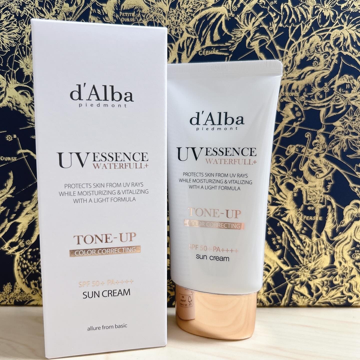 【d'Alba :ウォータフルトーンアップサンクリーム】

去年の7月に韓国に行った時にオリーブヤングで見つけて使ってた日焼け止めが切れそうだからエッセンスサンクリームを買ったら使い心地がよくてトーンアップクリームも購入◎

私は肌診断でピ