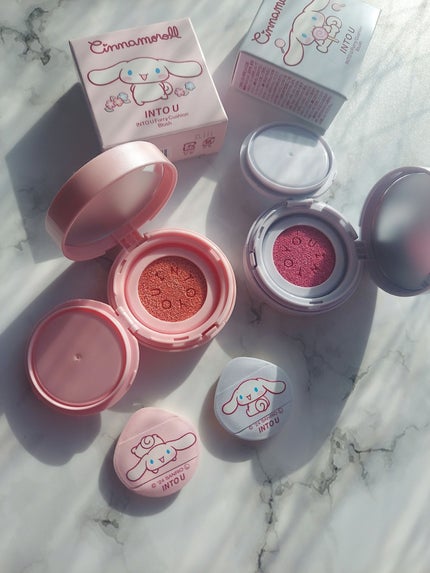 ファーリークッションブラッシュ/INTO U/パウダーチークを使ったクチコミ(1枚目)