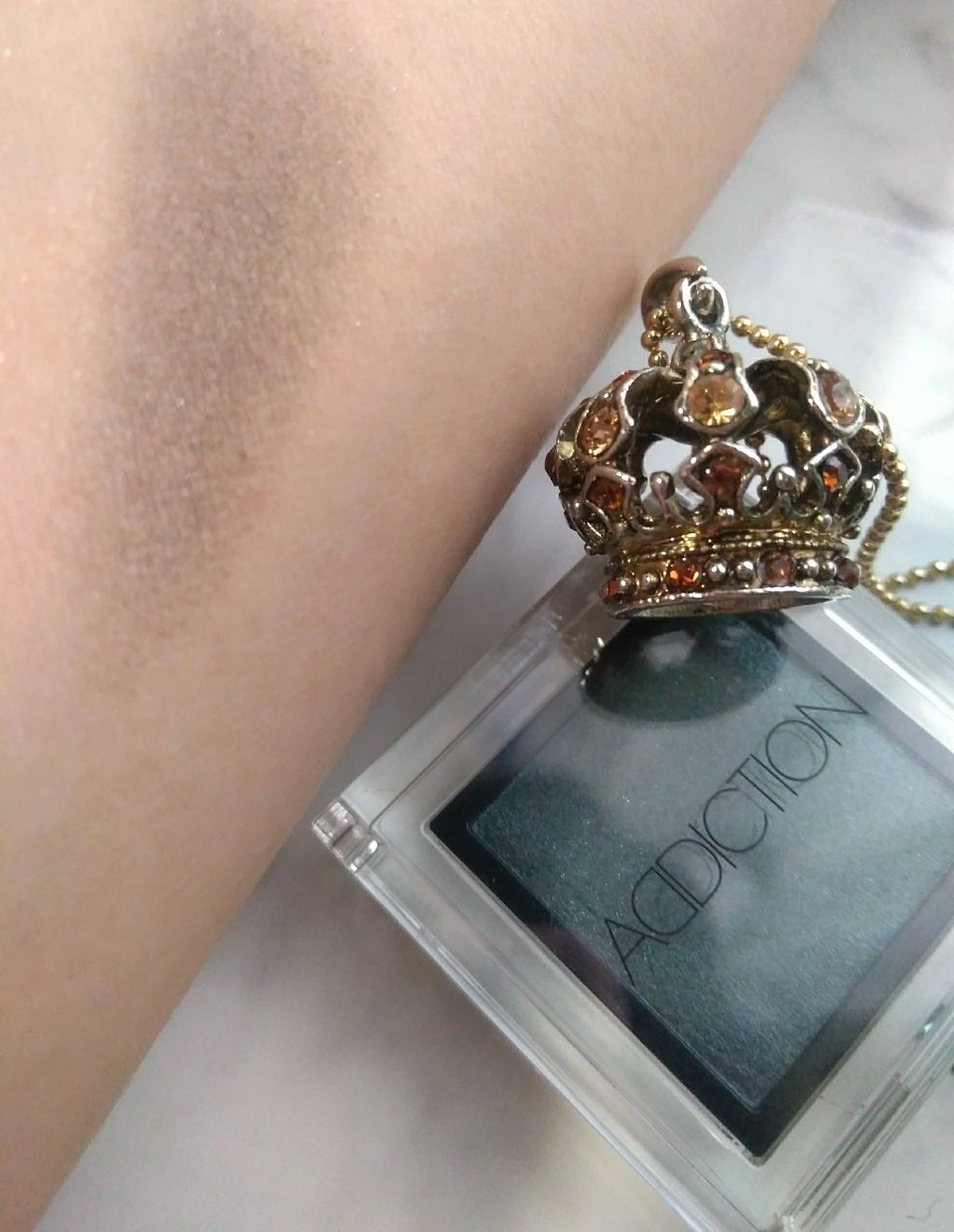 アディクション ザ アイシャドウ 55 Never Land (ME) /ADDICTION/単色アイシャドウを使ったクチコミ（2枚目）