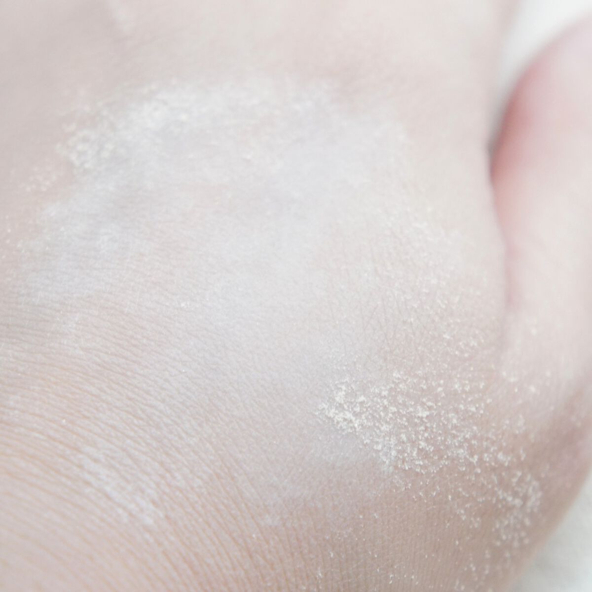 シルキーフィットパウダー /コモエース/ルースパウダーを使ったクチコミ（1枚目）