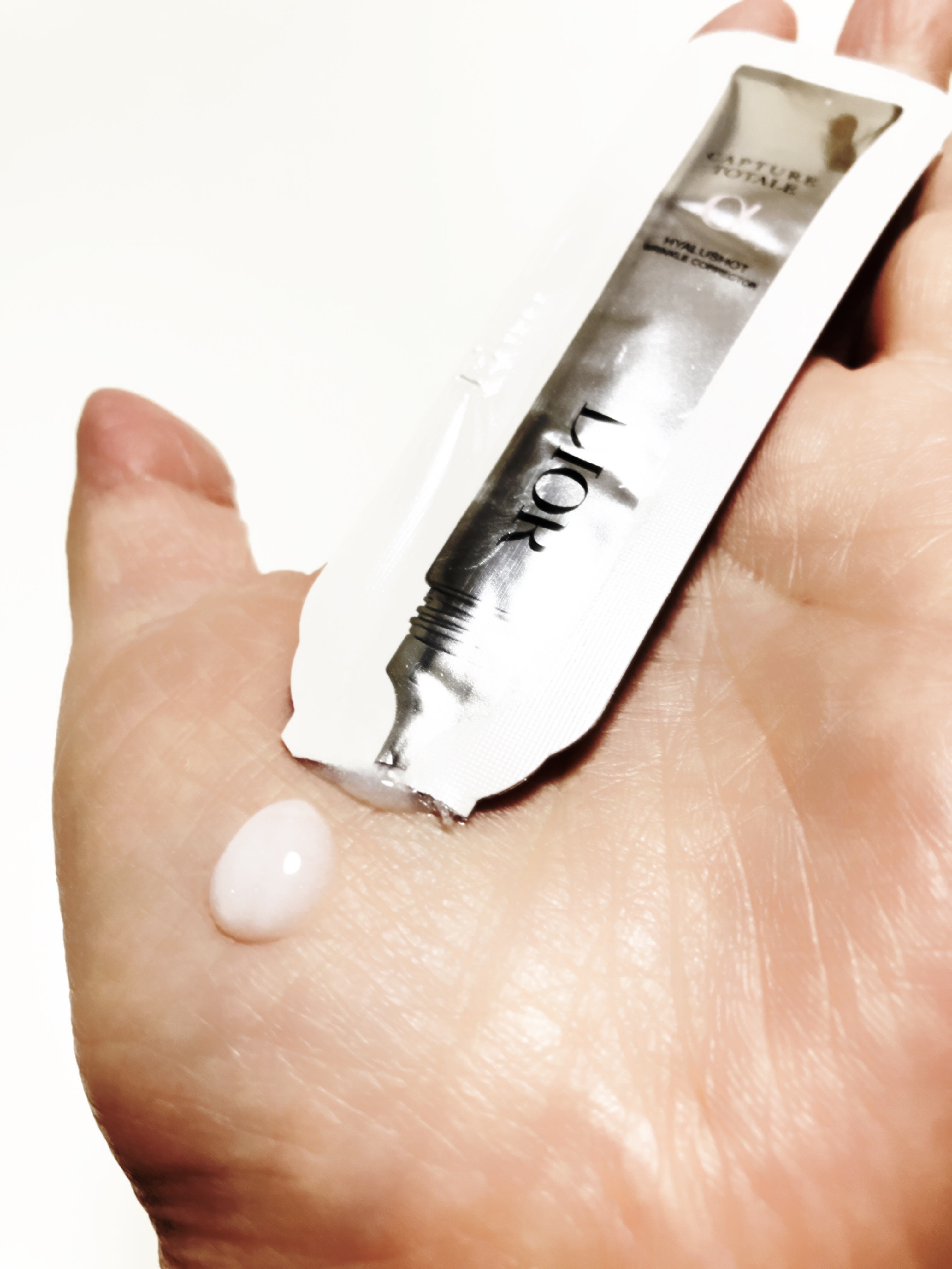 【旧】カプチュール トータル ル セラム/Dior/美容液を使ったクチコミ（3枚目）