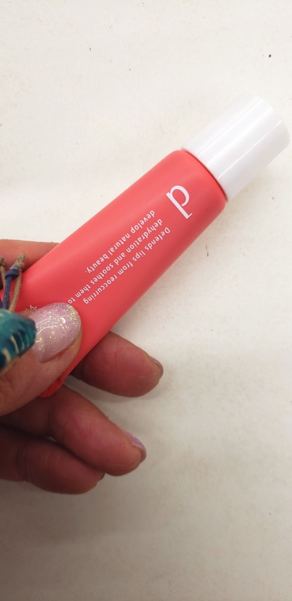 リップモイストエッセンスカラー/d プログラム/リップ美容液を使ったクチコミ（1枚目）