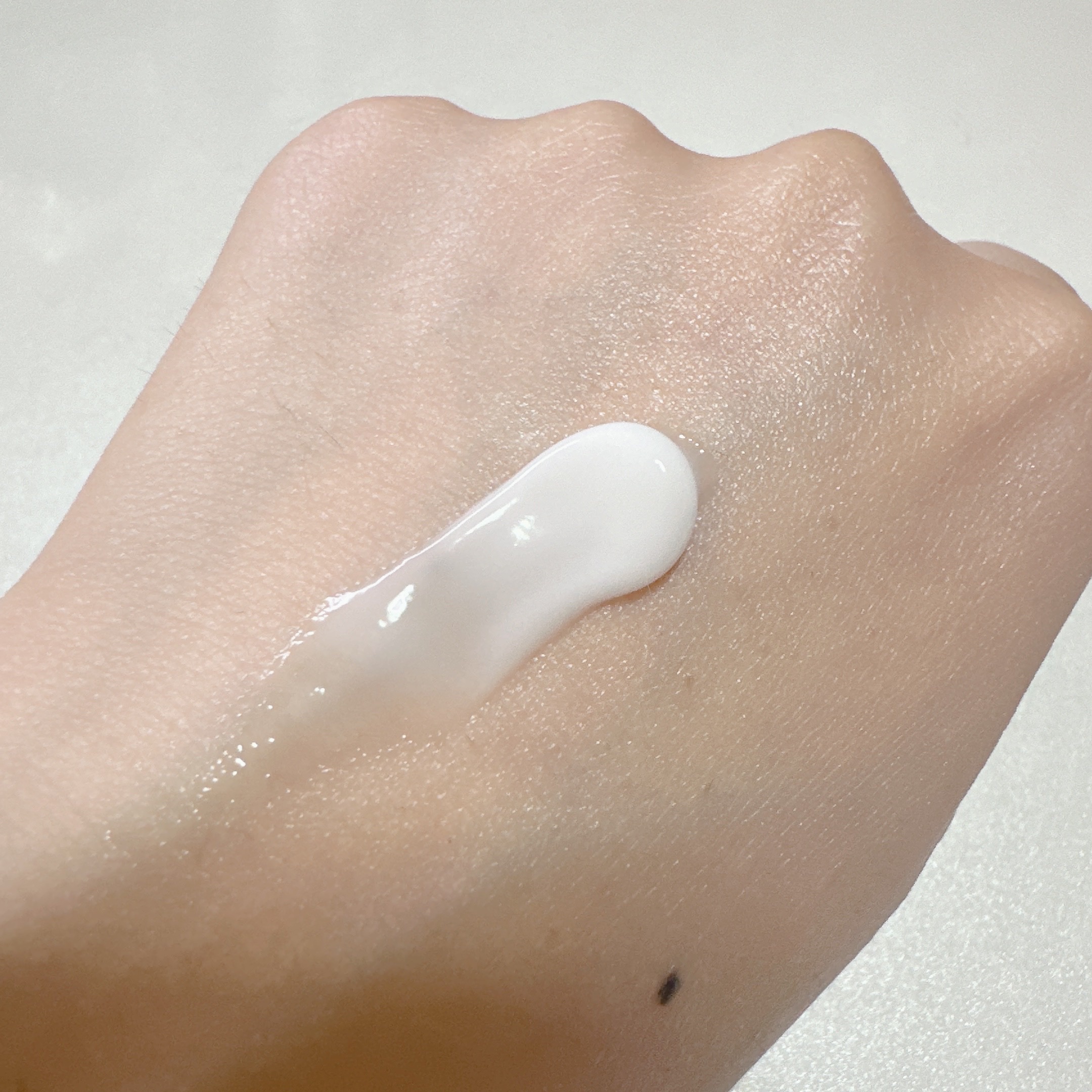 リアルシカカーミング95クリーム/Wellage/フェイスクリームを使ったクチコミ（3枚目）