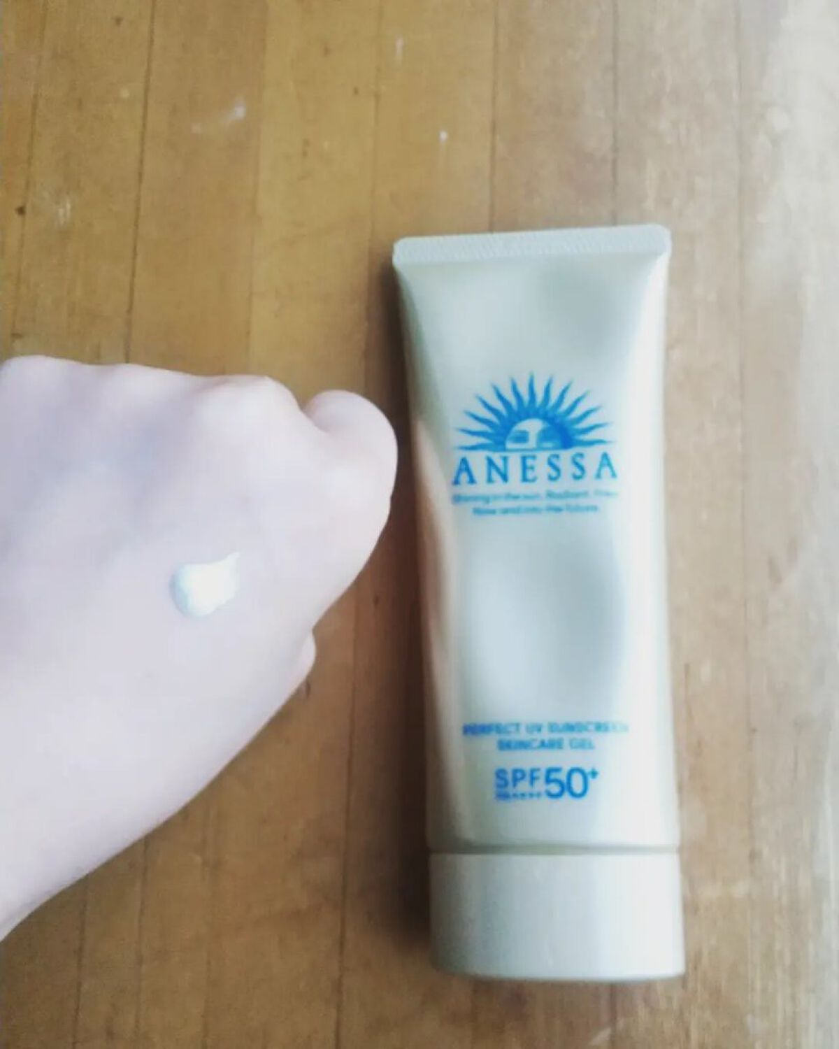 パーフェクトUV スキンケアジェル N/アネッサ/日焼け止め・UVケアを使ったクチコミ（2枚目）